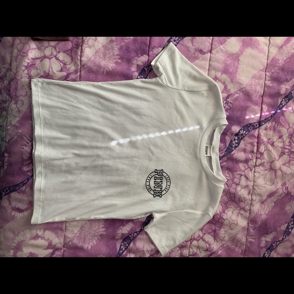 VS PINK t-shirt